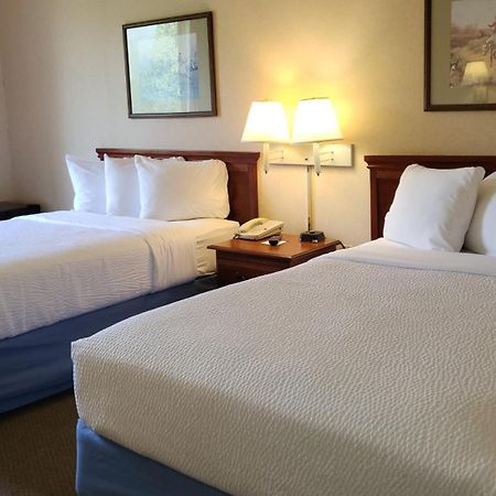 Magnuson Hotel West Liberty Dış mekan fotoğraf