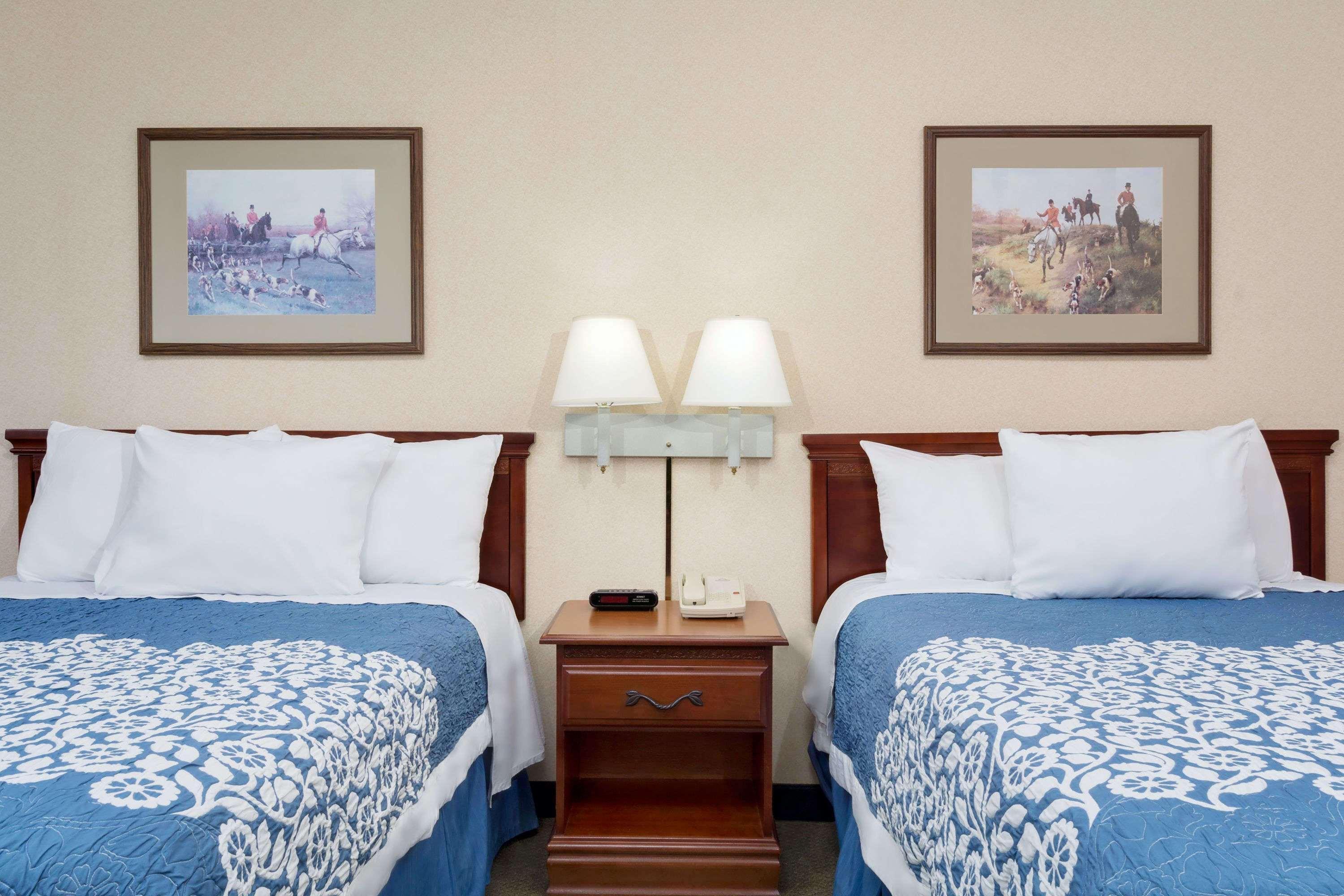 Magnuson Hotel West Liberty Dış mekan fotoğraf